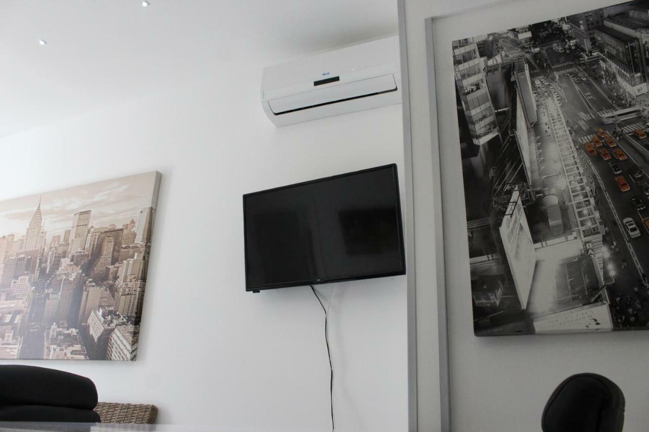 Villa Nina 2013 Appartamento タオルミーナ エクステリア 写真